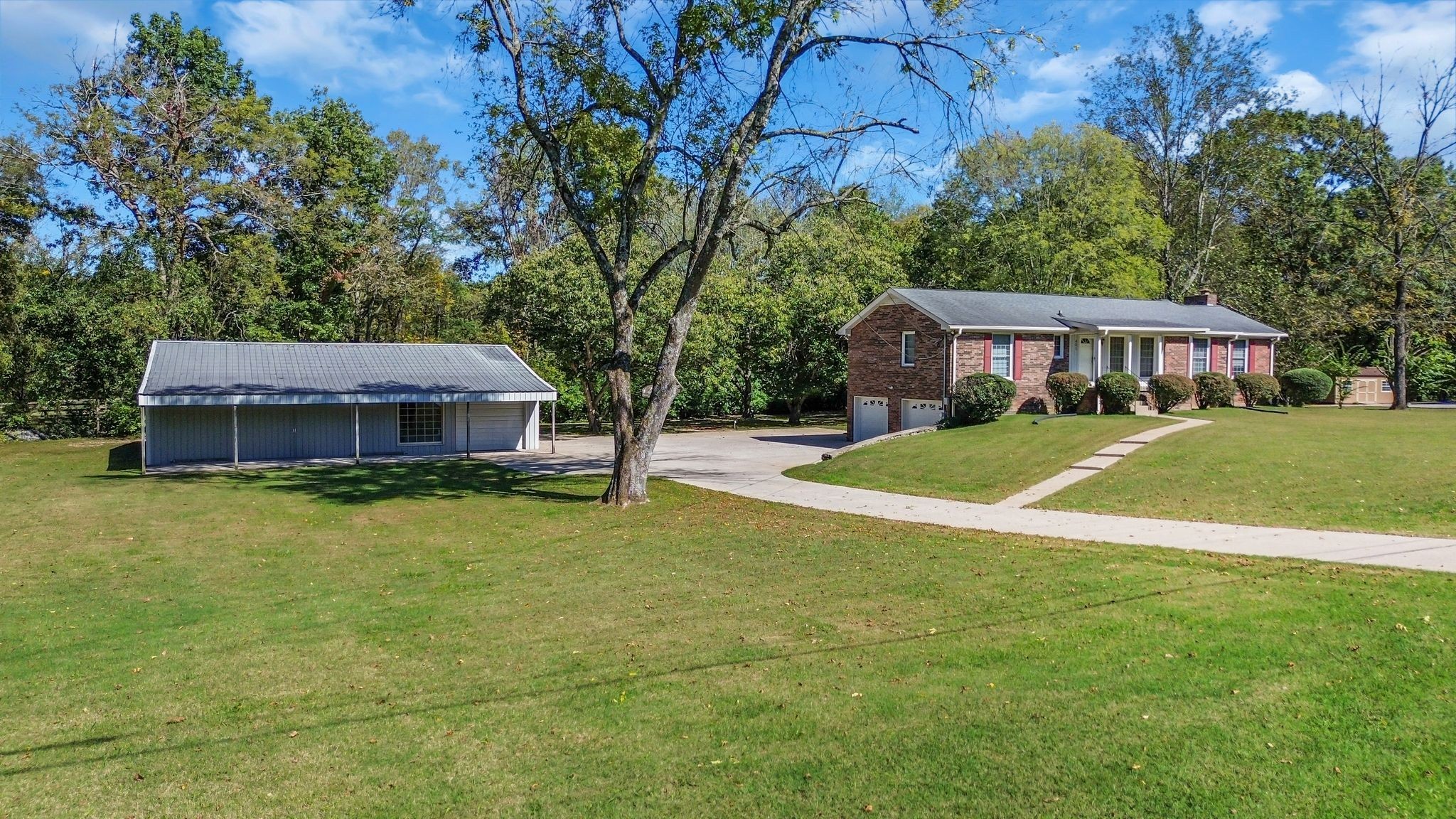 401 Ellington Drive