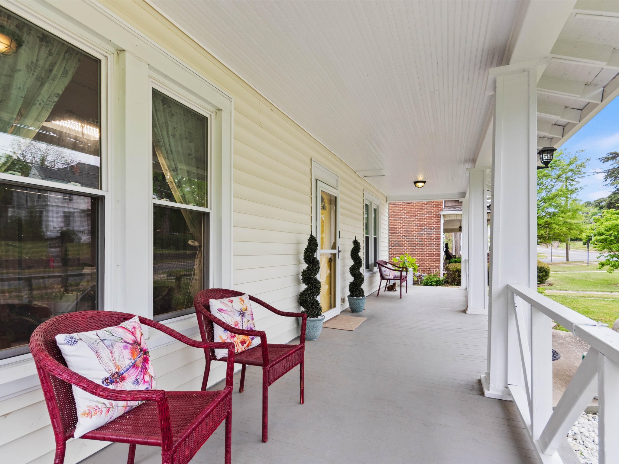 405 Mulberry Ave