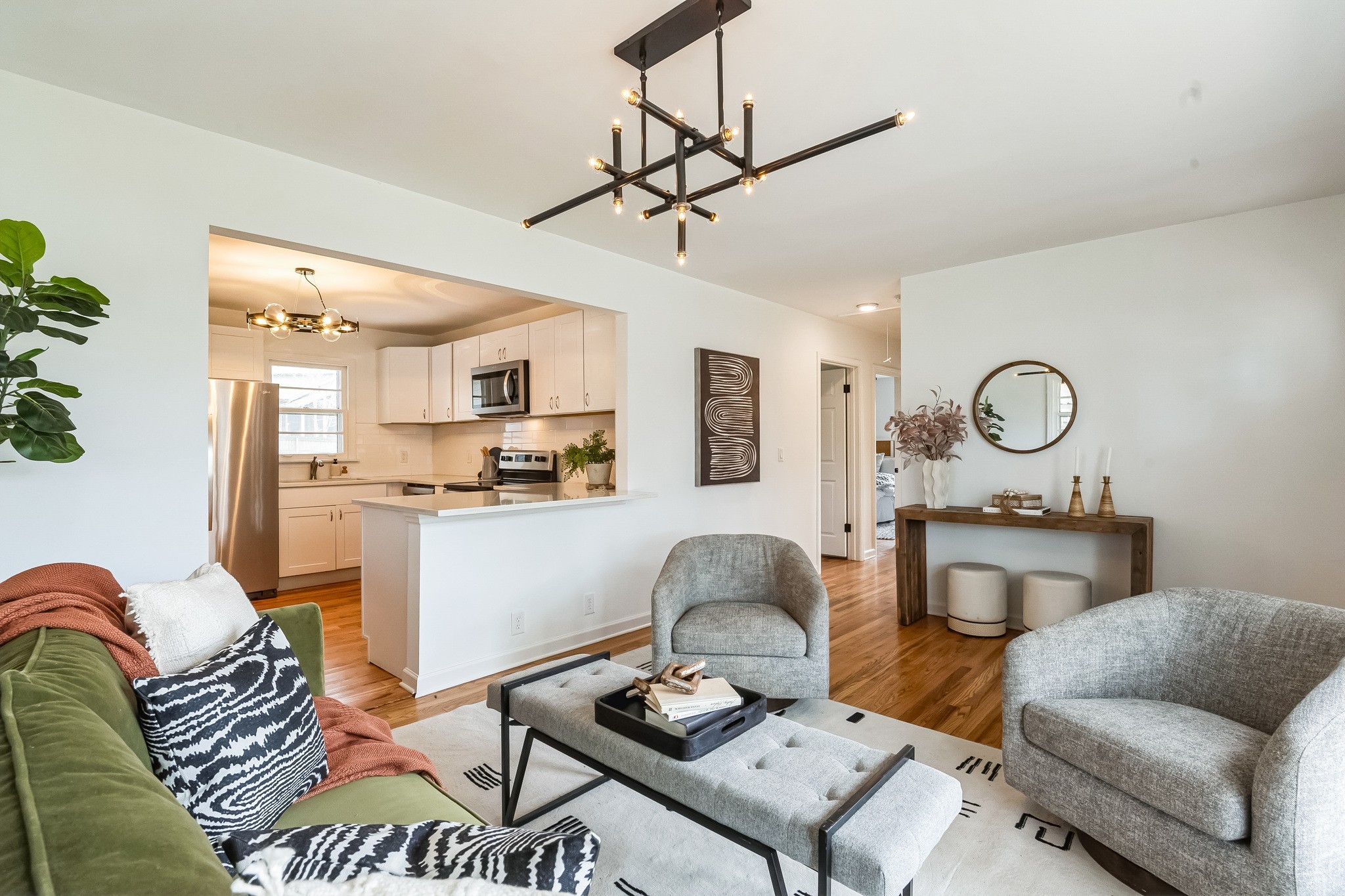 3622 Sabre Dr