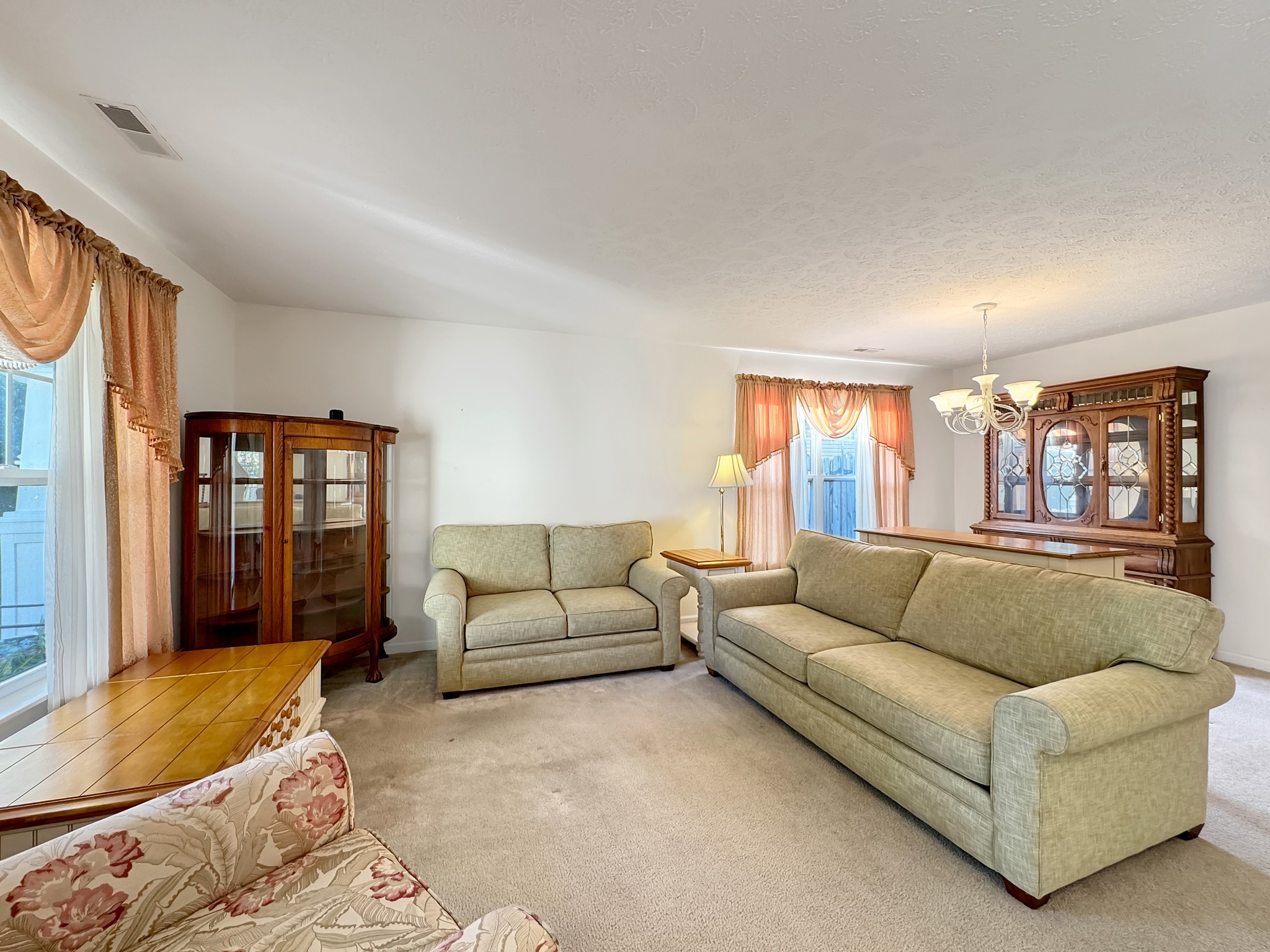 3525 Chandler Cove Way