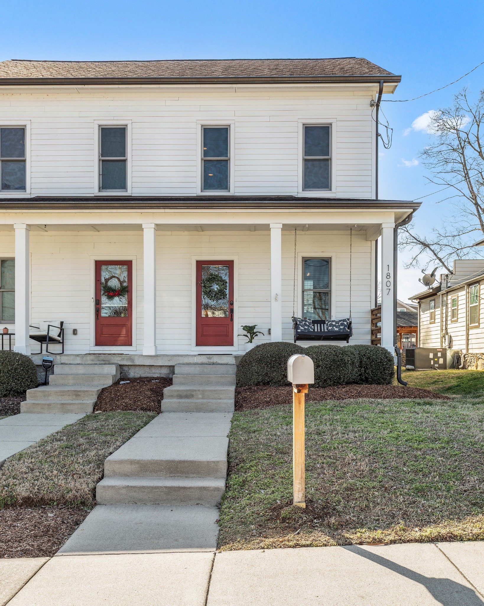1807B 4th Ave N