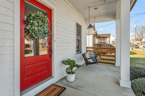 Photo of 1807B 4th Ave N, Nashville, TN 37208 (MLS # 3215043)
