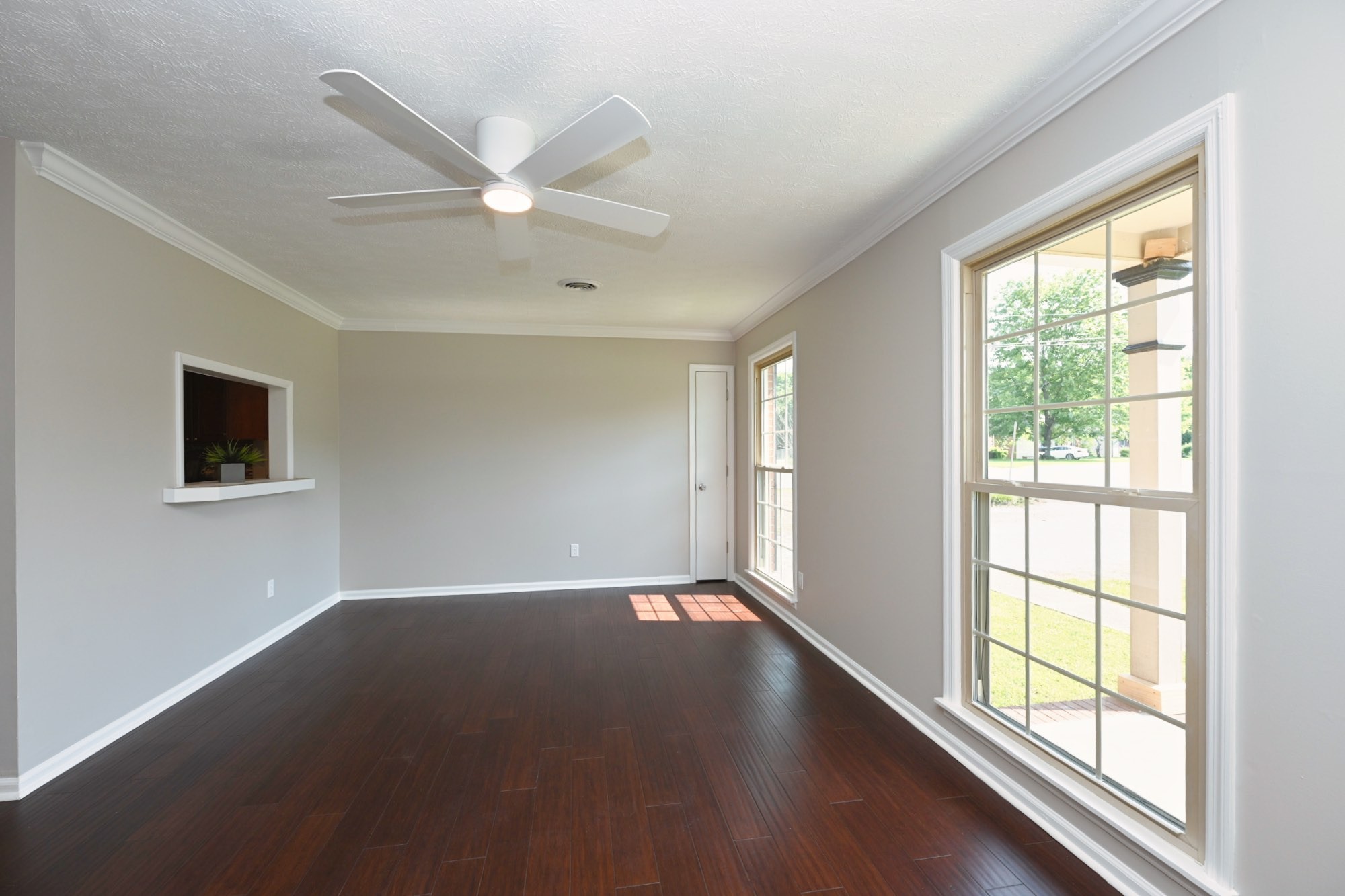 102 Ash Ct