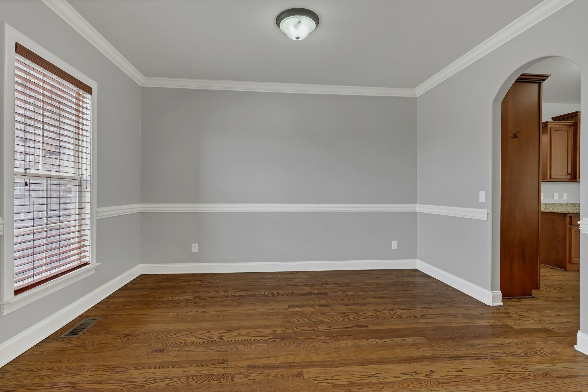 100 Stalbridge Ct