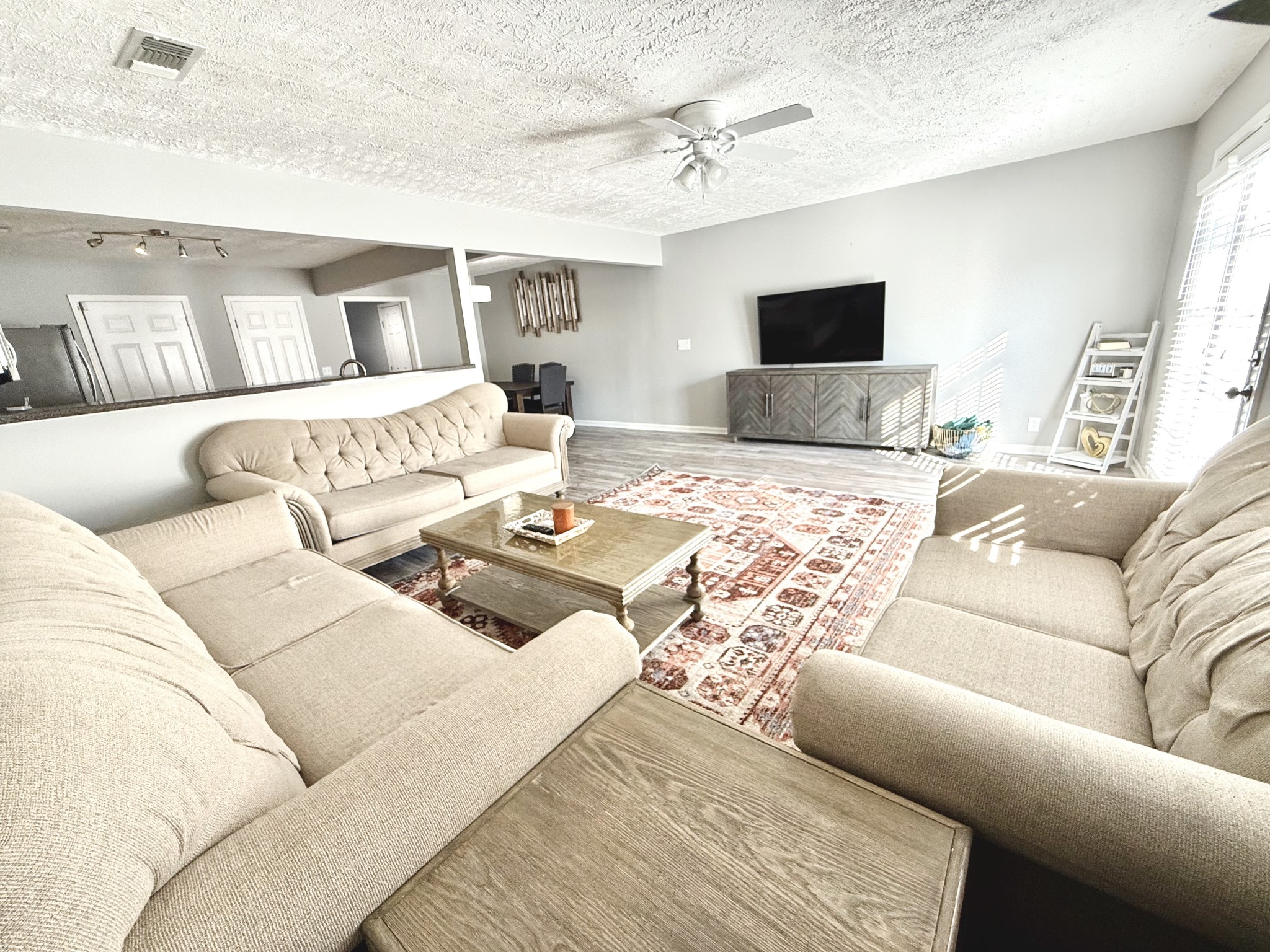 3040 Denny Brooke Ln
