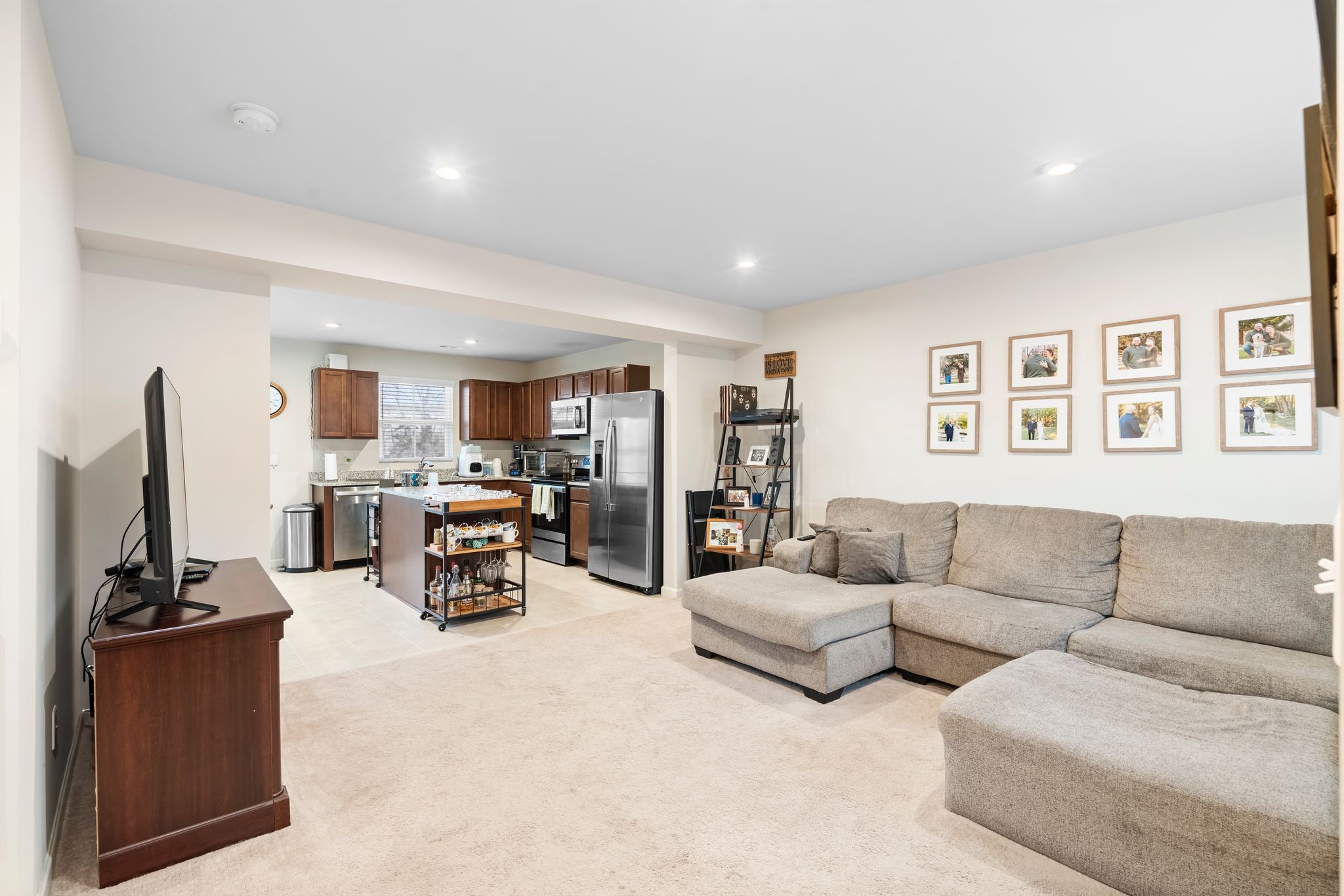 2935 Winterberry Dr 10