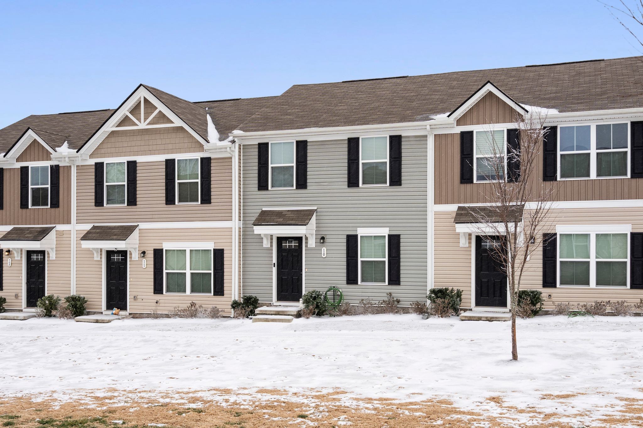 2935 Winterberry Dr 10