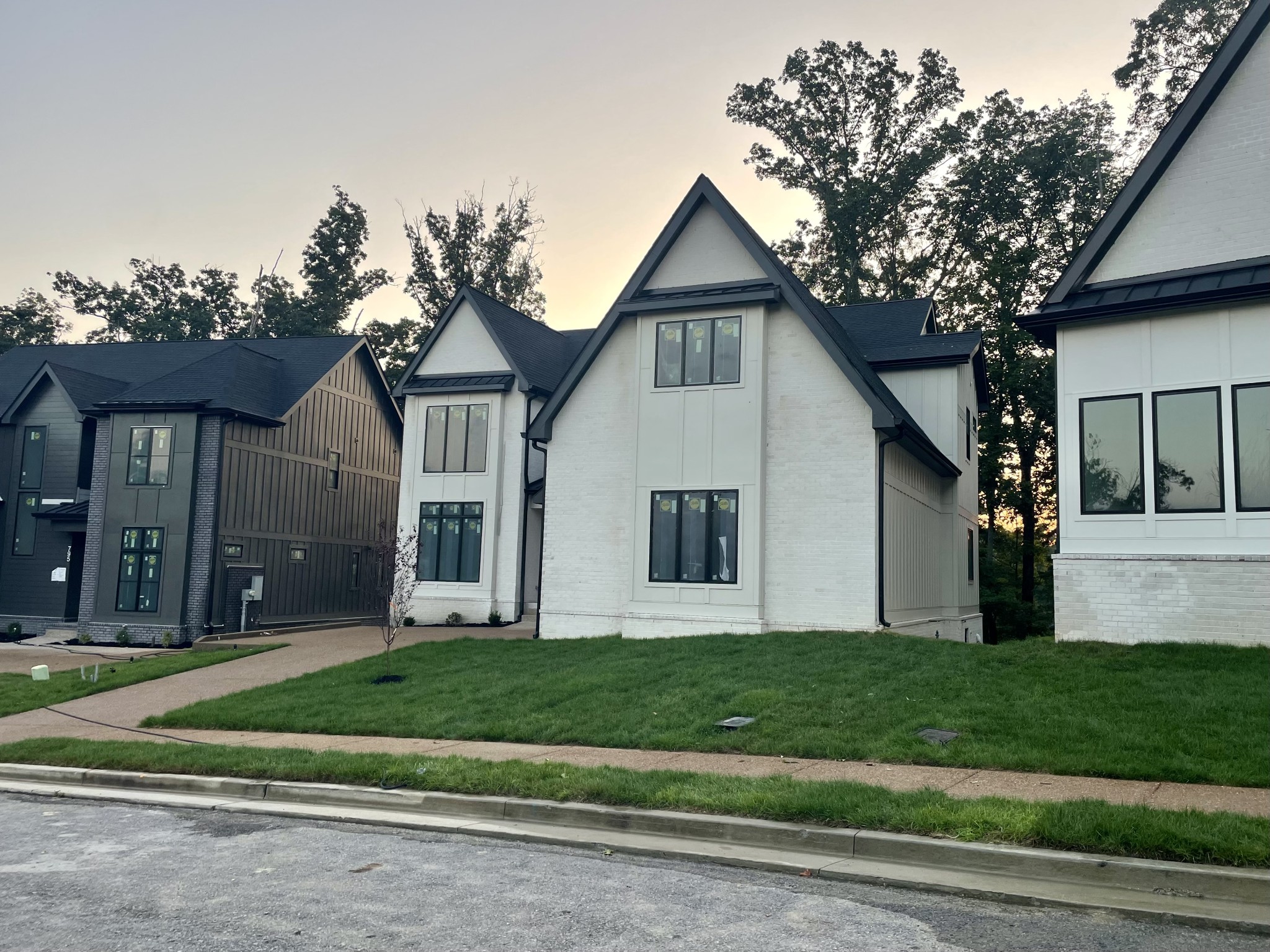 799 Summit Oaks Court