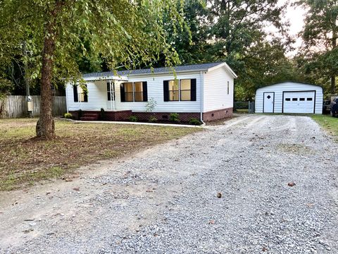 413 Elm Ln Beechgrove TN 37018