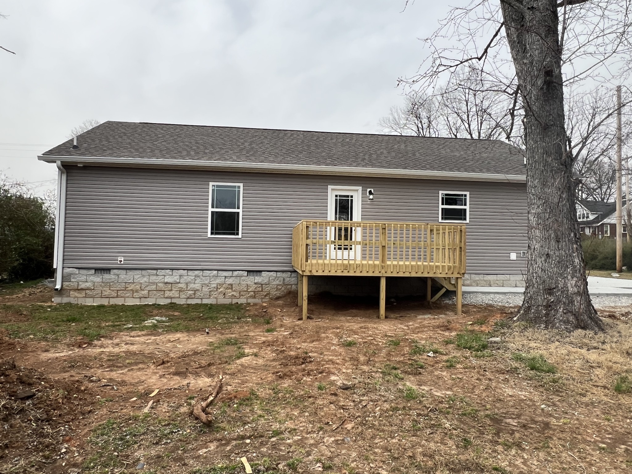 112 Bennett St