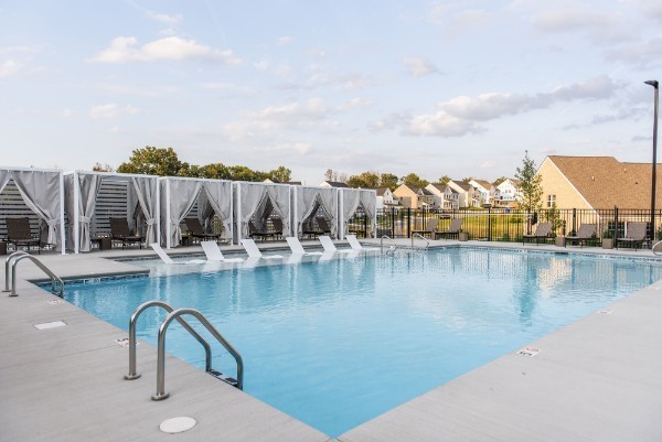 464 Tomlinson Pointe Dr