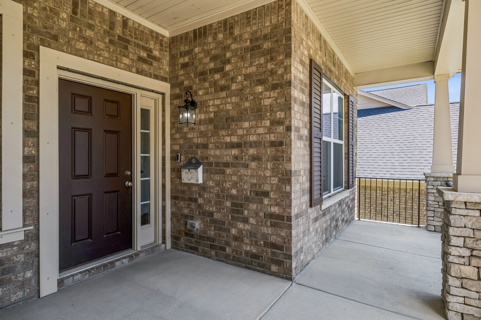 1363 Greenstone Ln