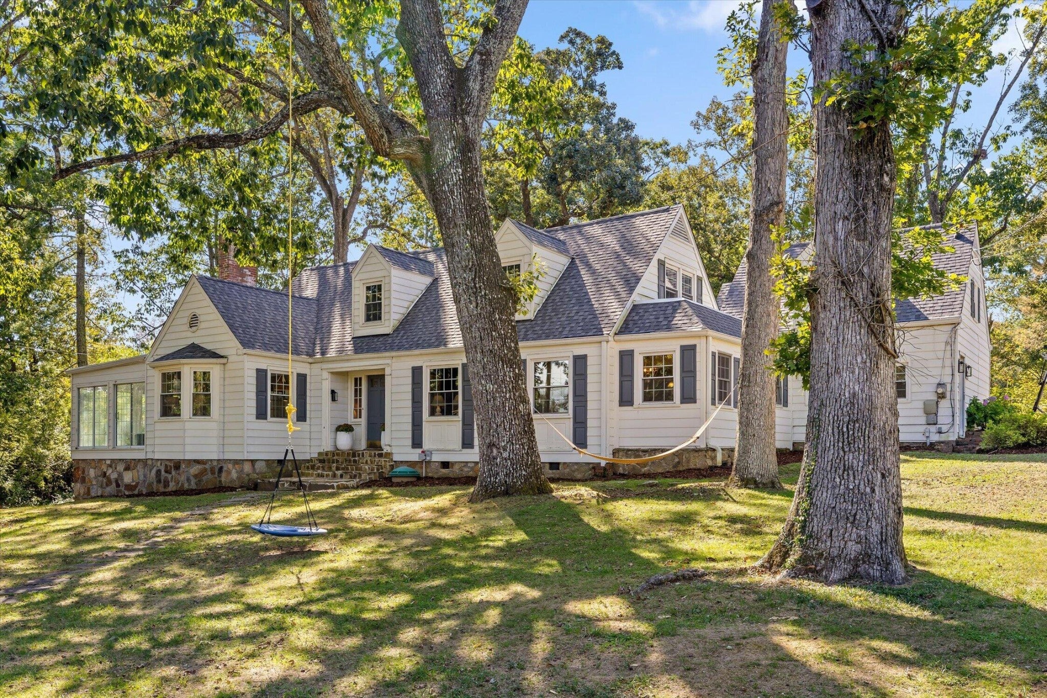 1306 Elfin Road