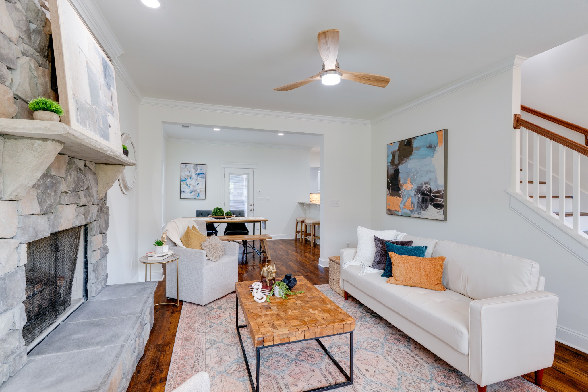 6233 Del Sol Dr