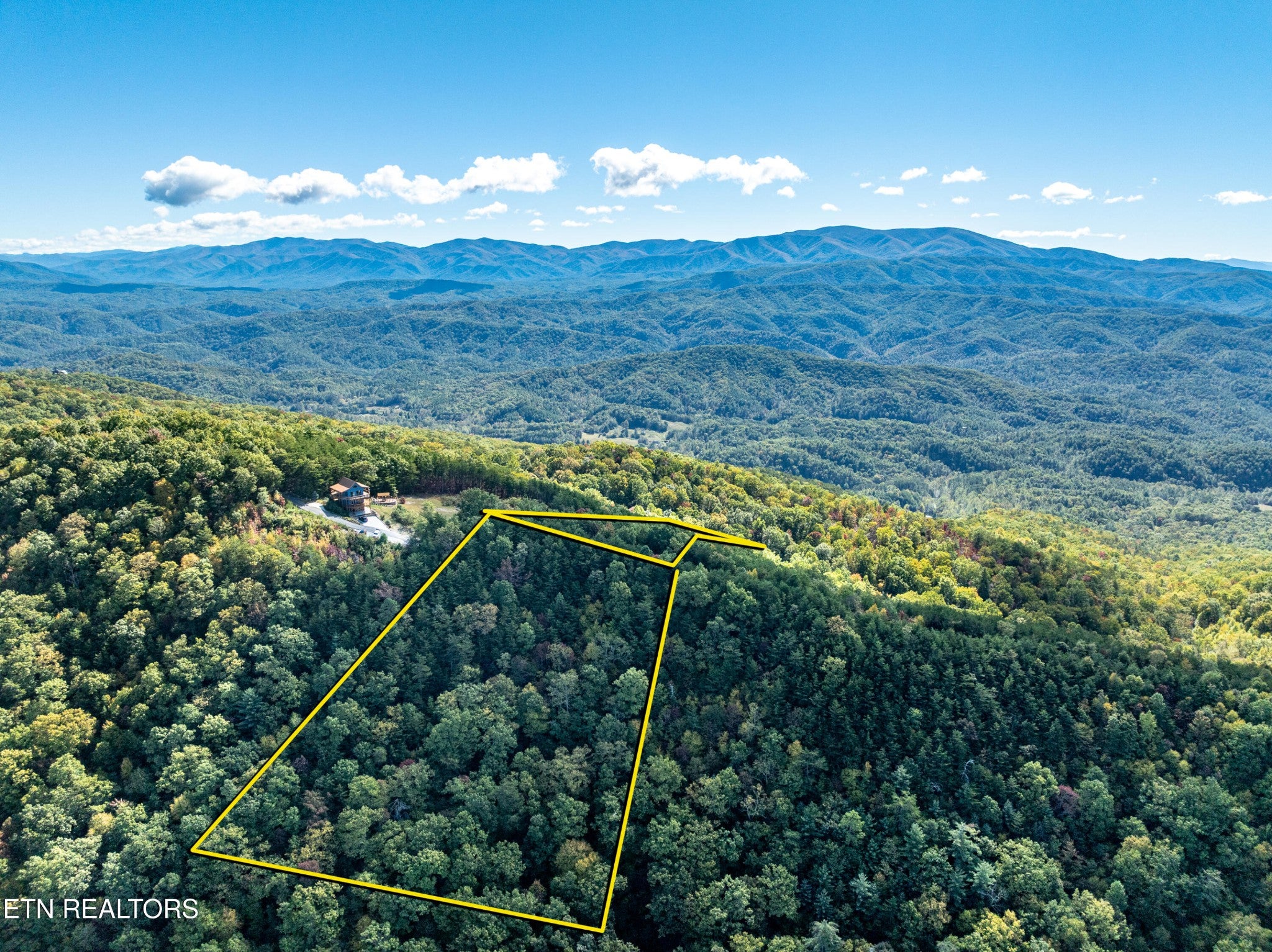 32 Chilhowee Tr