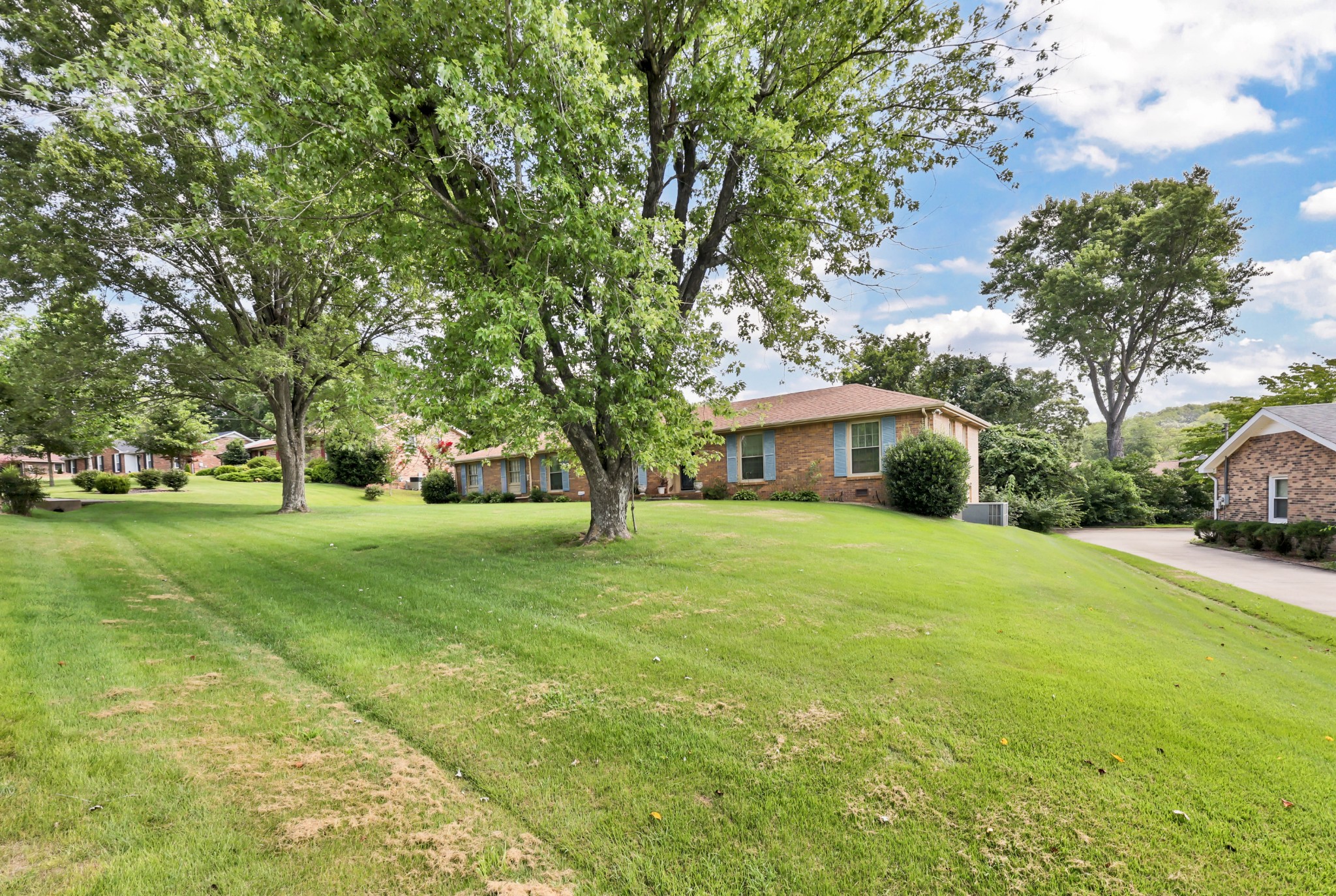 405 Fabian Pl