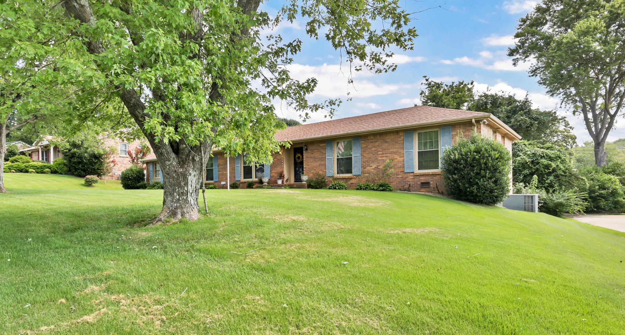 405 Fabian Pl