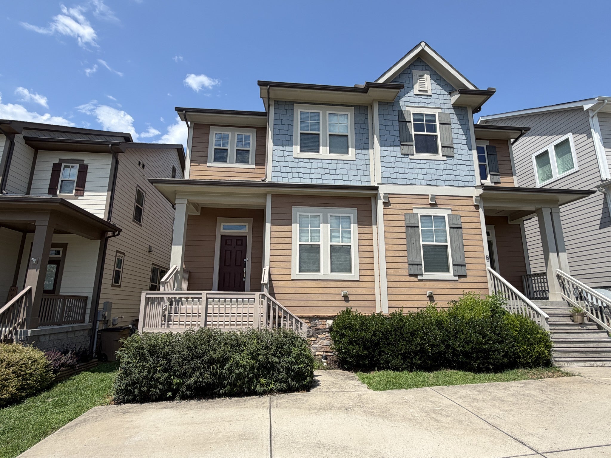 3.0-bed rental at 1415a Otay St