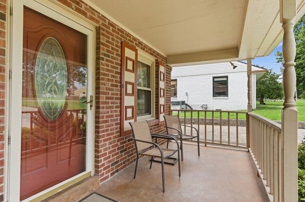 412 Blue Hills Dr