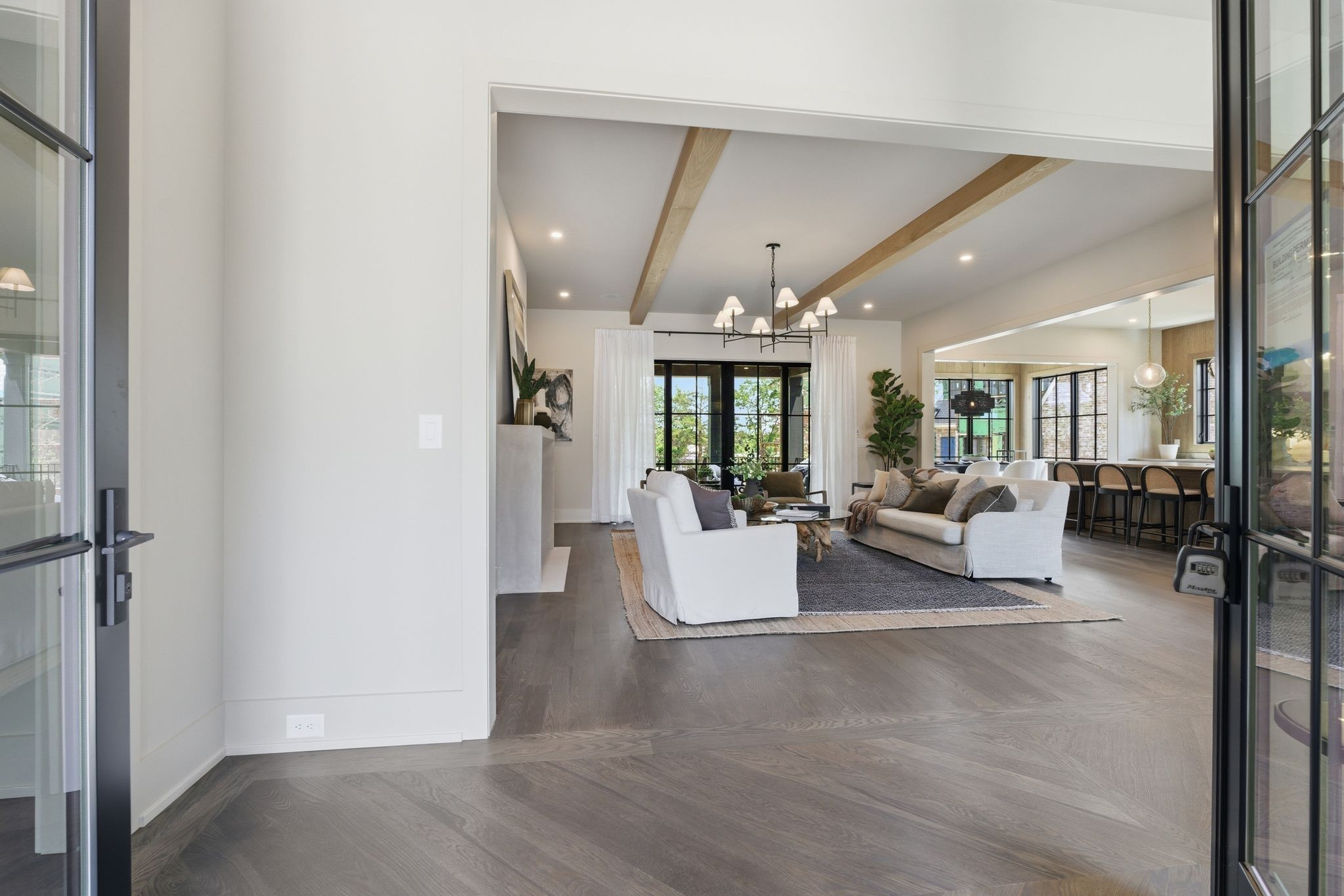 4518 Belmont Park Ter