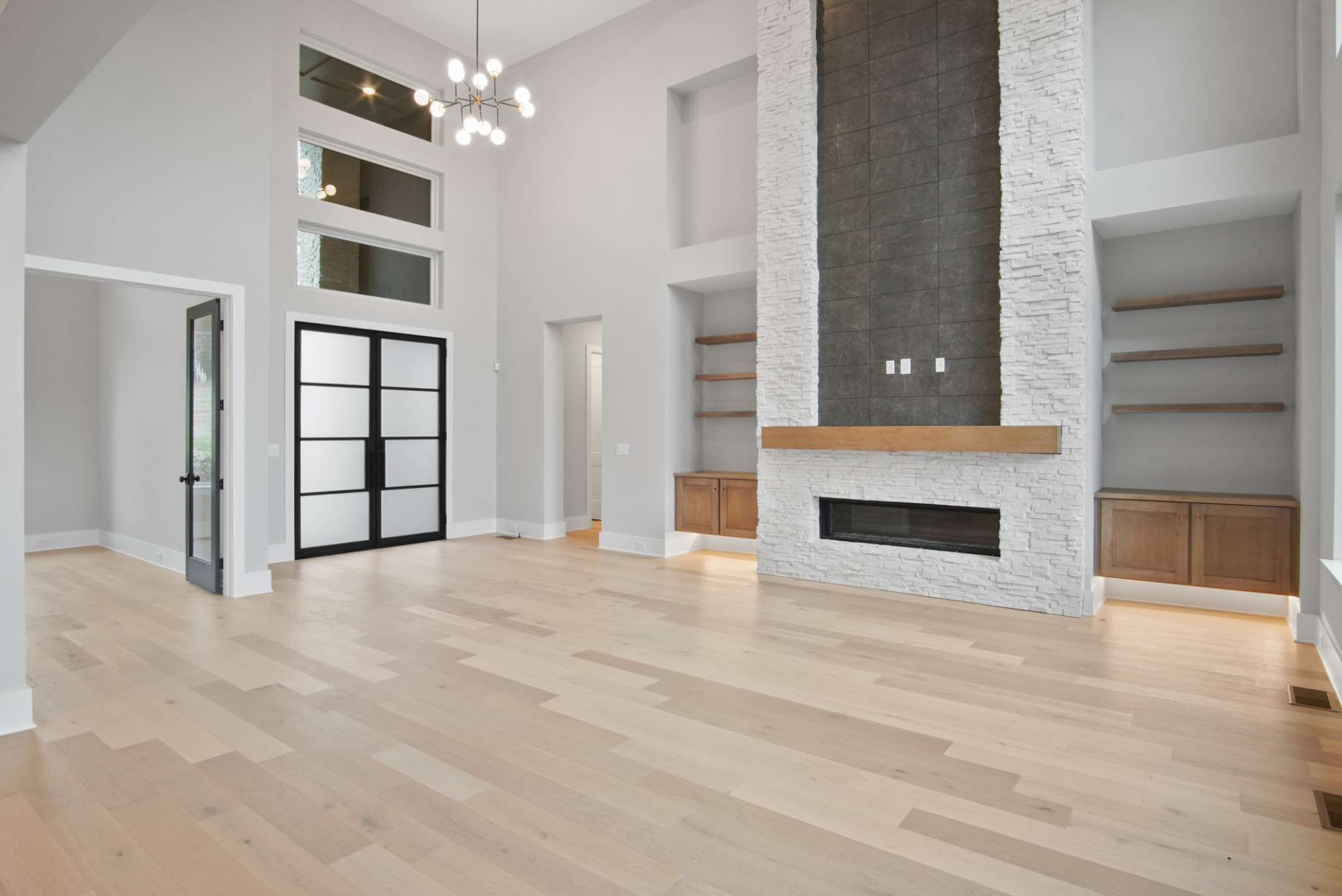 1835 Dartmouth Drive