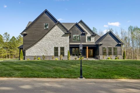 Photo of 4025 Sadie Grace Way, Clarksville, TN 37042 (MLS # 3168312)