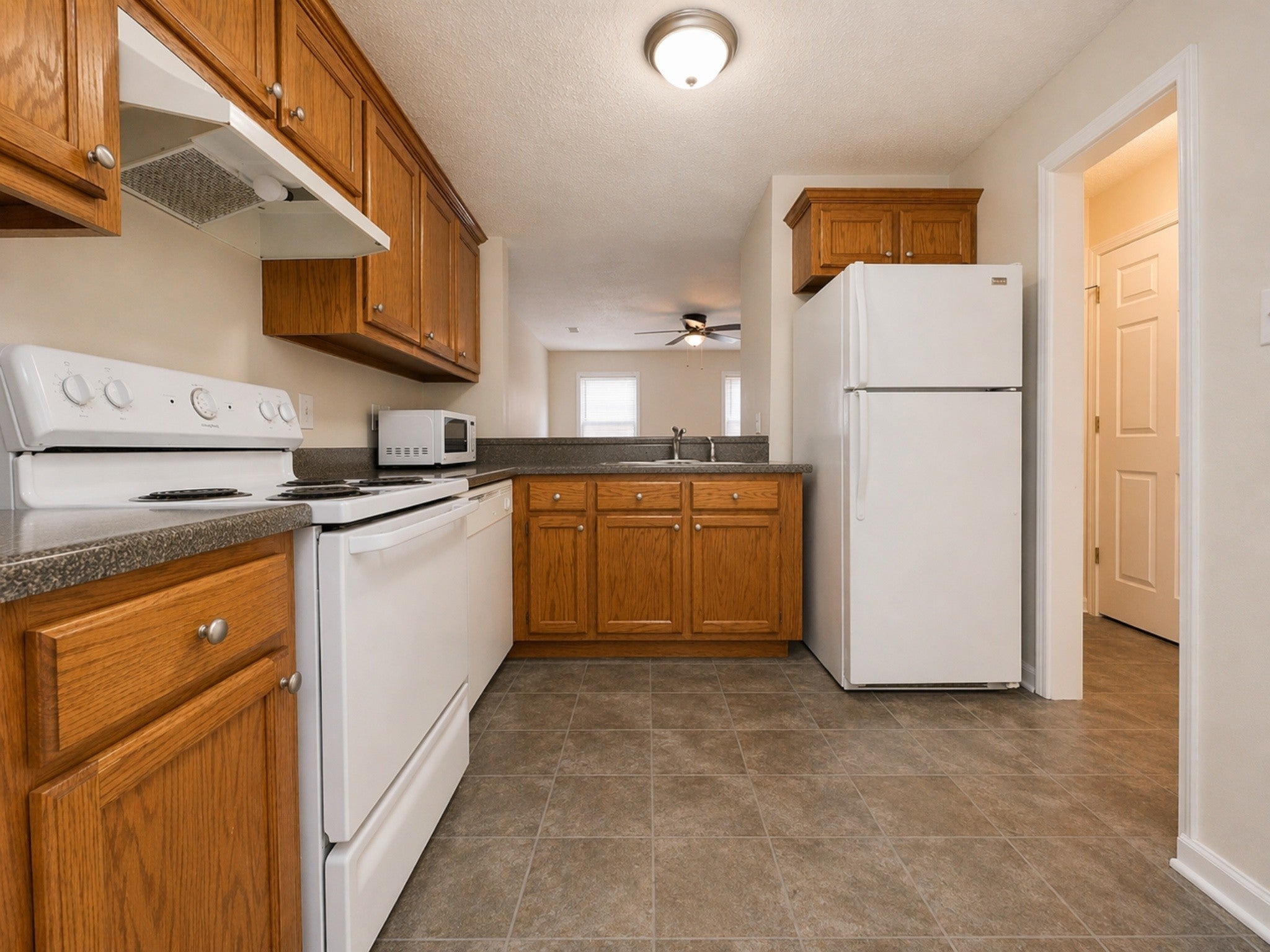 400 Condor Ct D