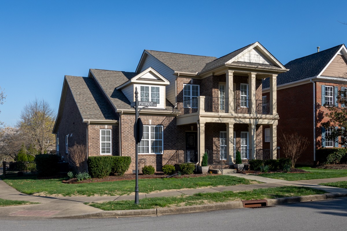 636 Patriot Ln