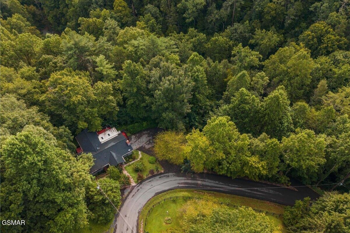 1931 Spring Hill Drive