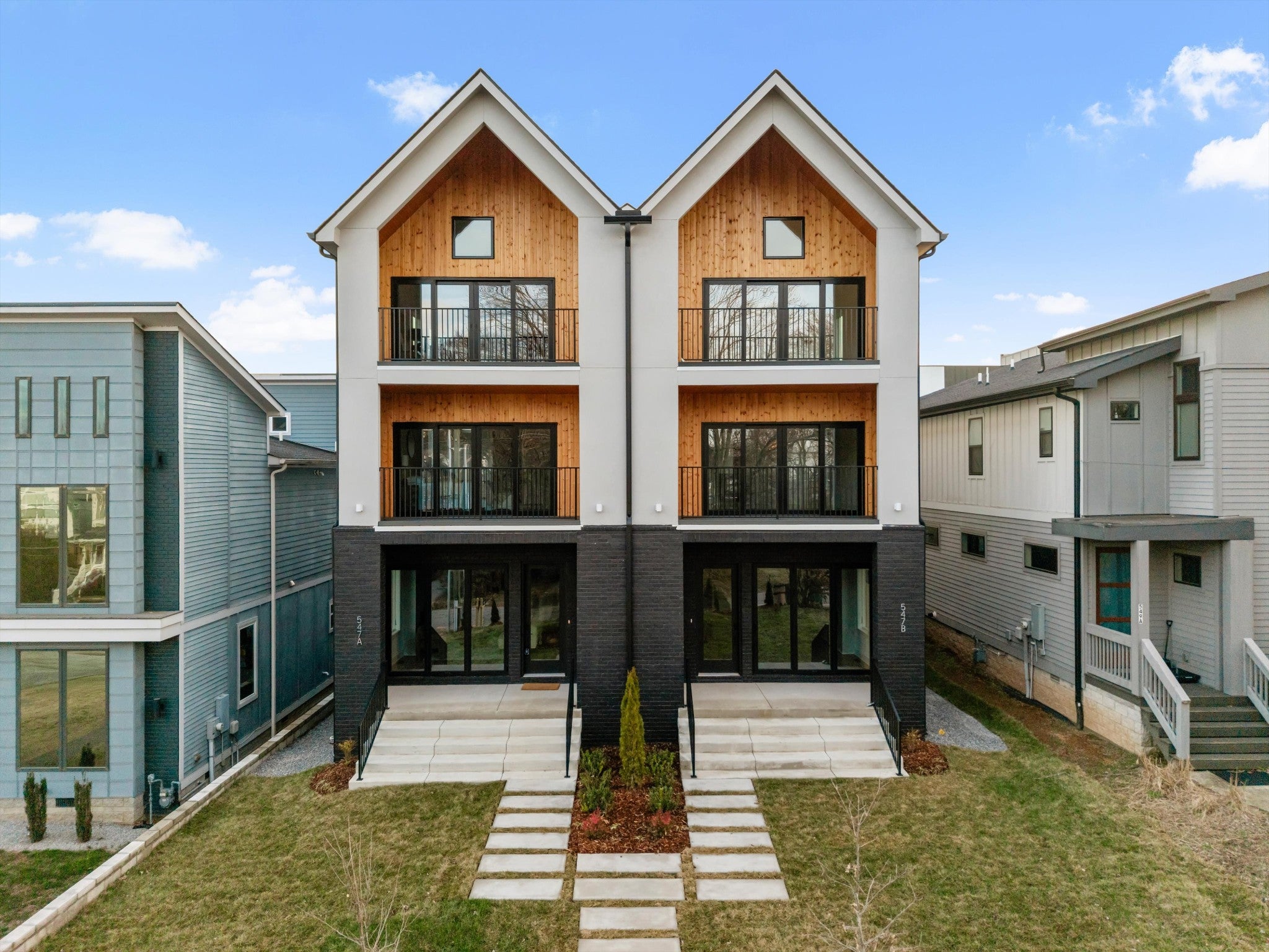 4-bed condo for sale in Nashville, TN 37203, 547b Moore Ave 547b Moore Ave, Nashville TN 37203 4-bed condo, photo 3 of 59