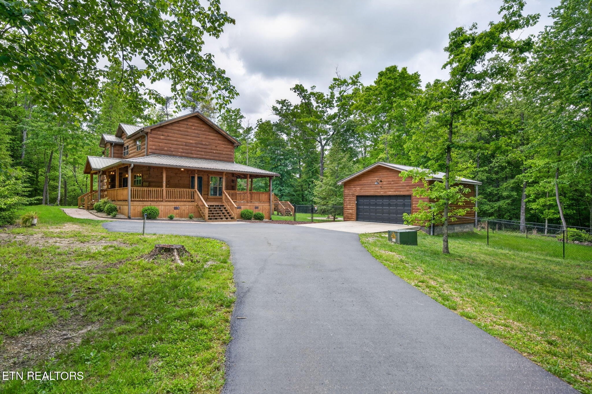 704 White Oak Rd