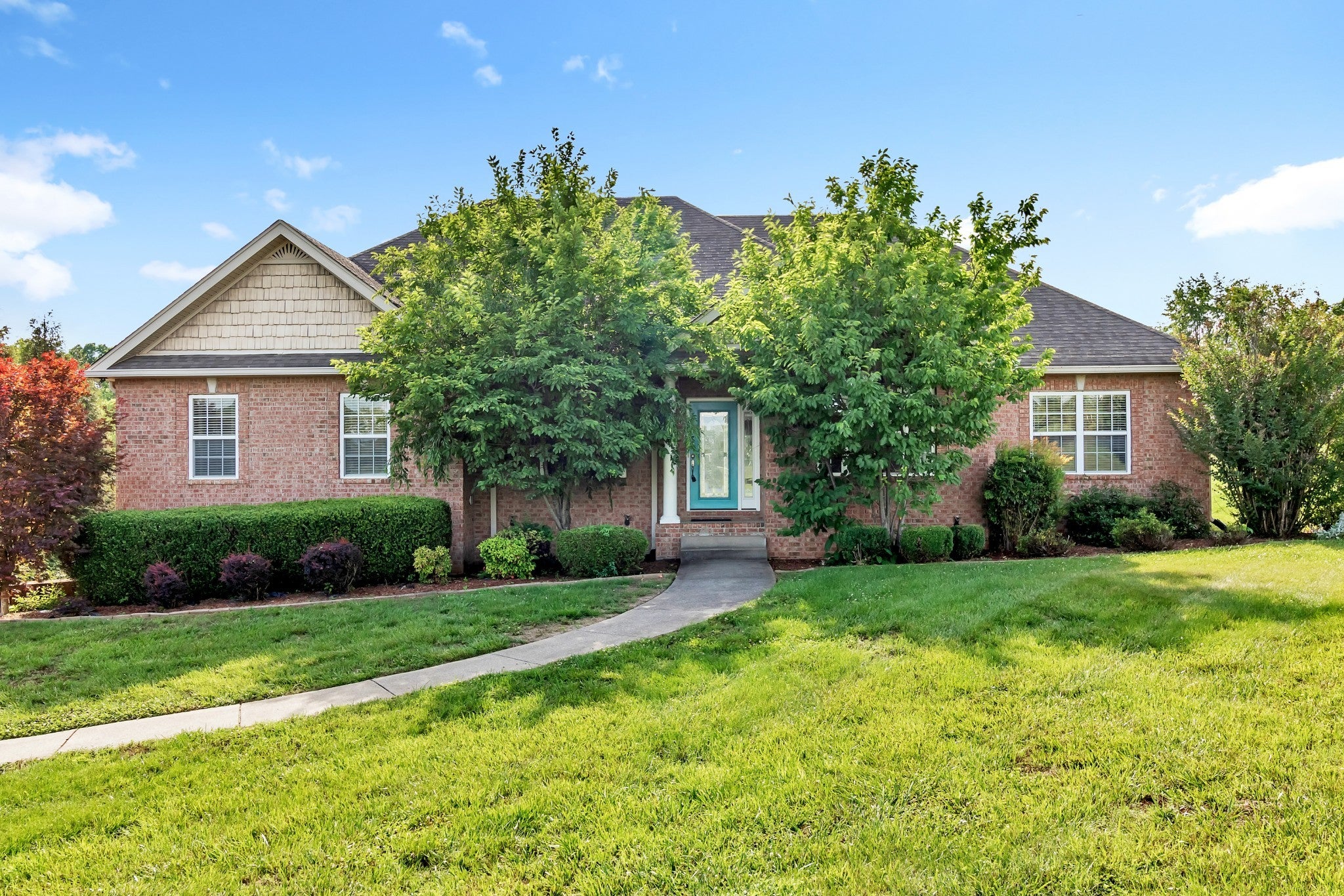 392 Holt Rd