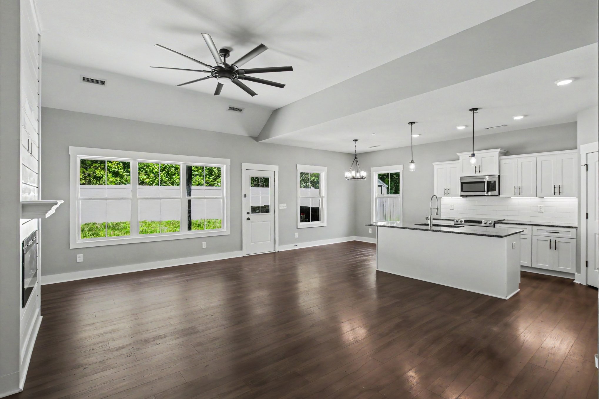 7208 Winding Way