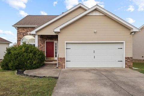 500 Berry Cir Springfield TN 37172