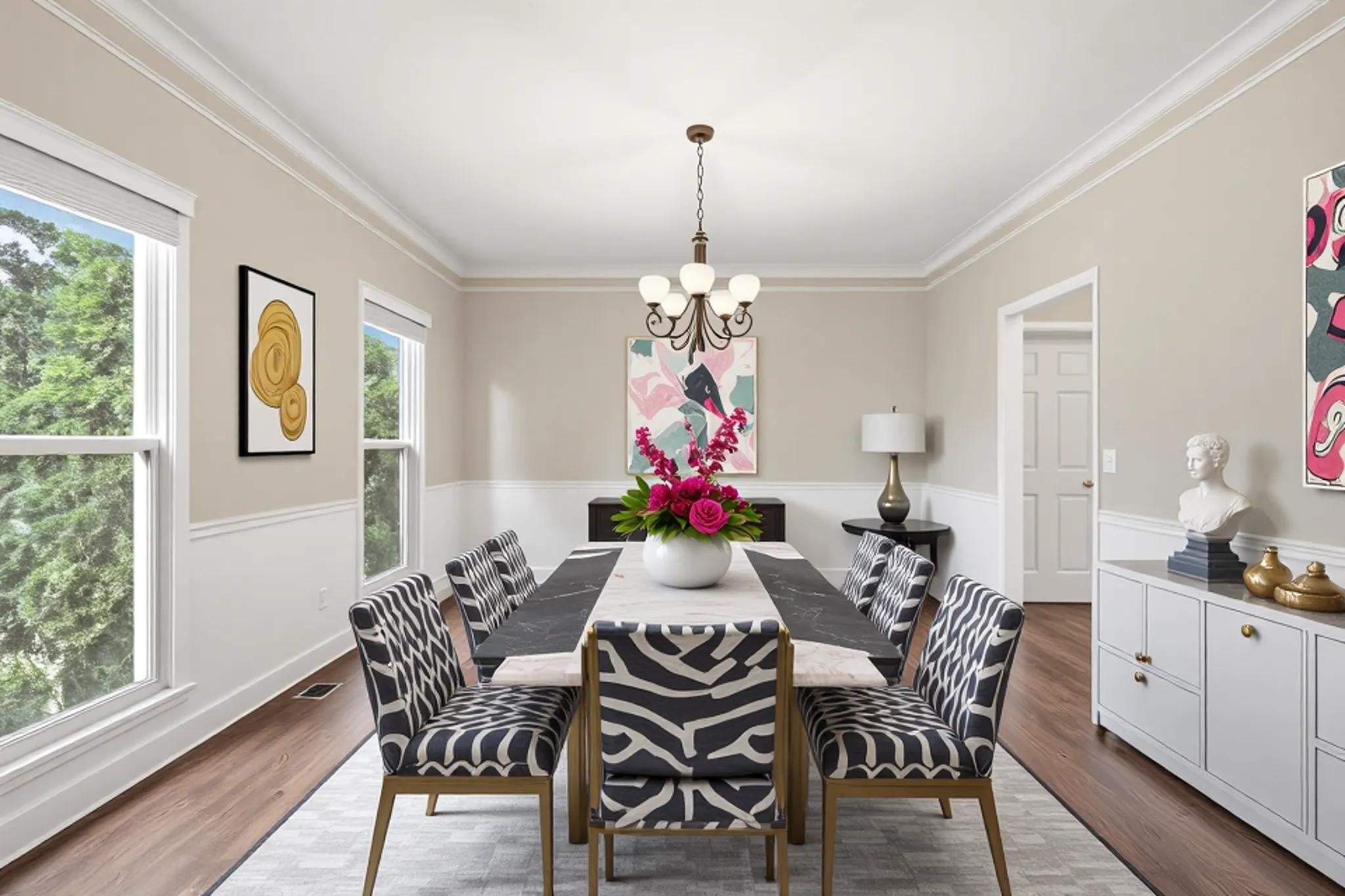 704 Postal Ct