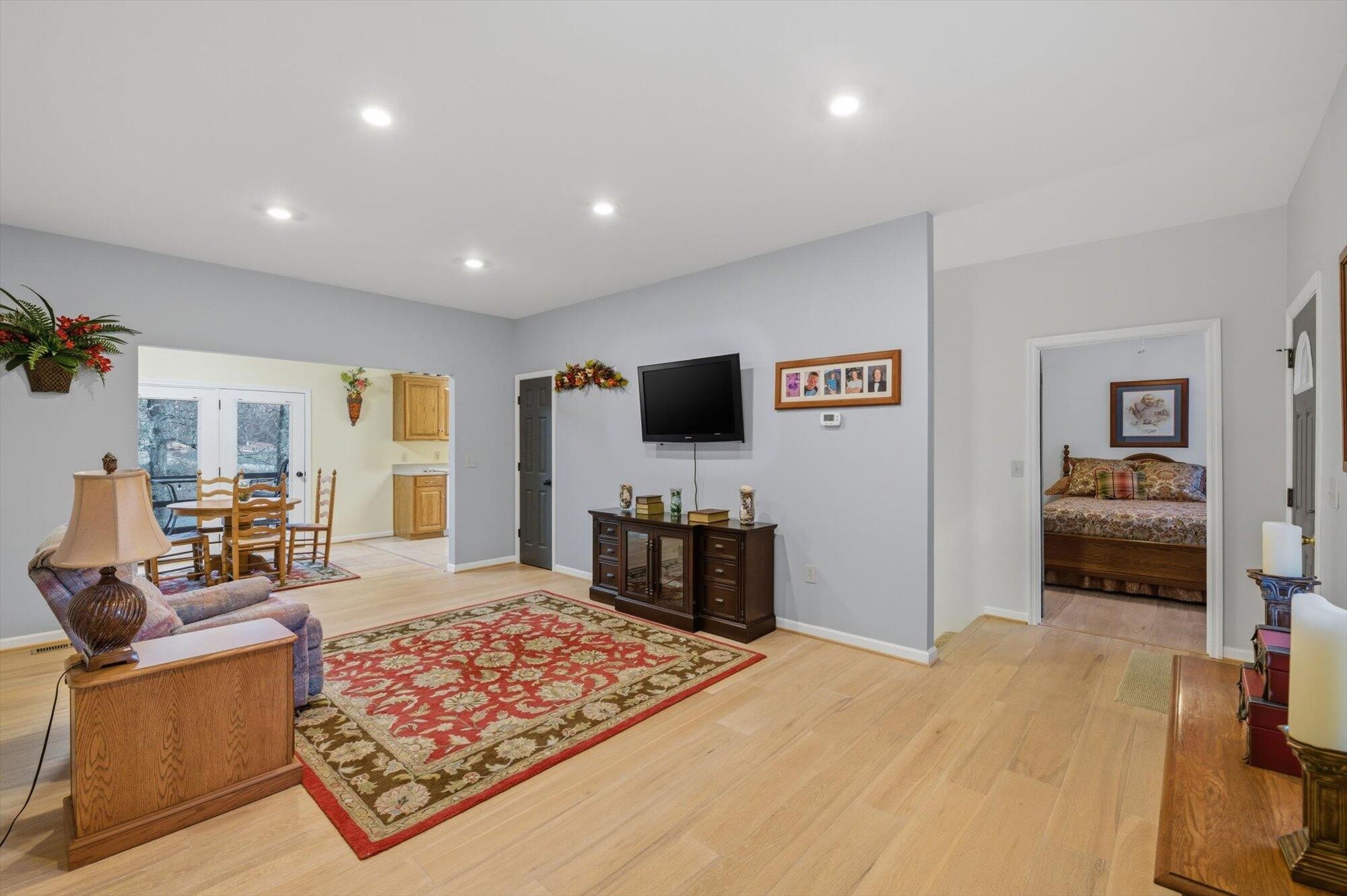504 Fairway Drive