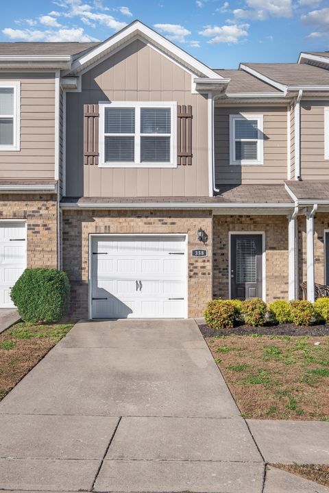358 David Bolin Dr La Vergne TN 37086