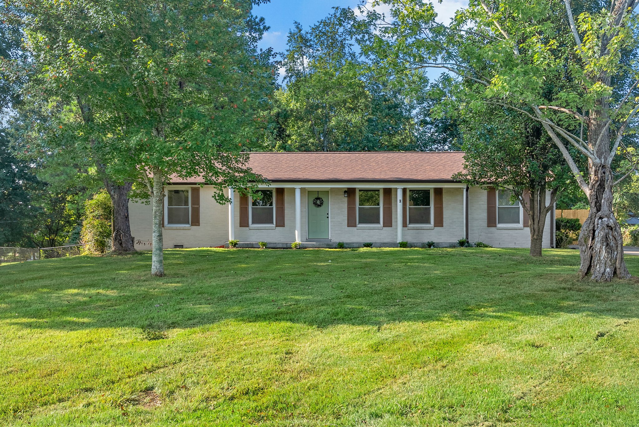 122 Johnson Cir
