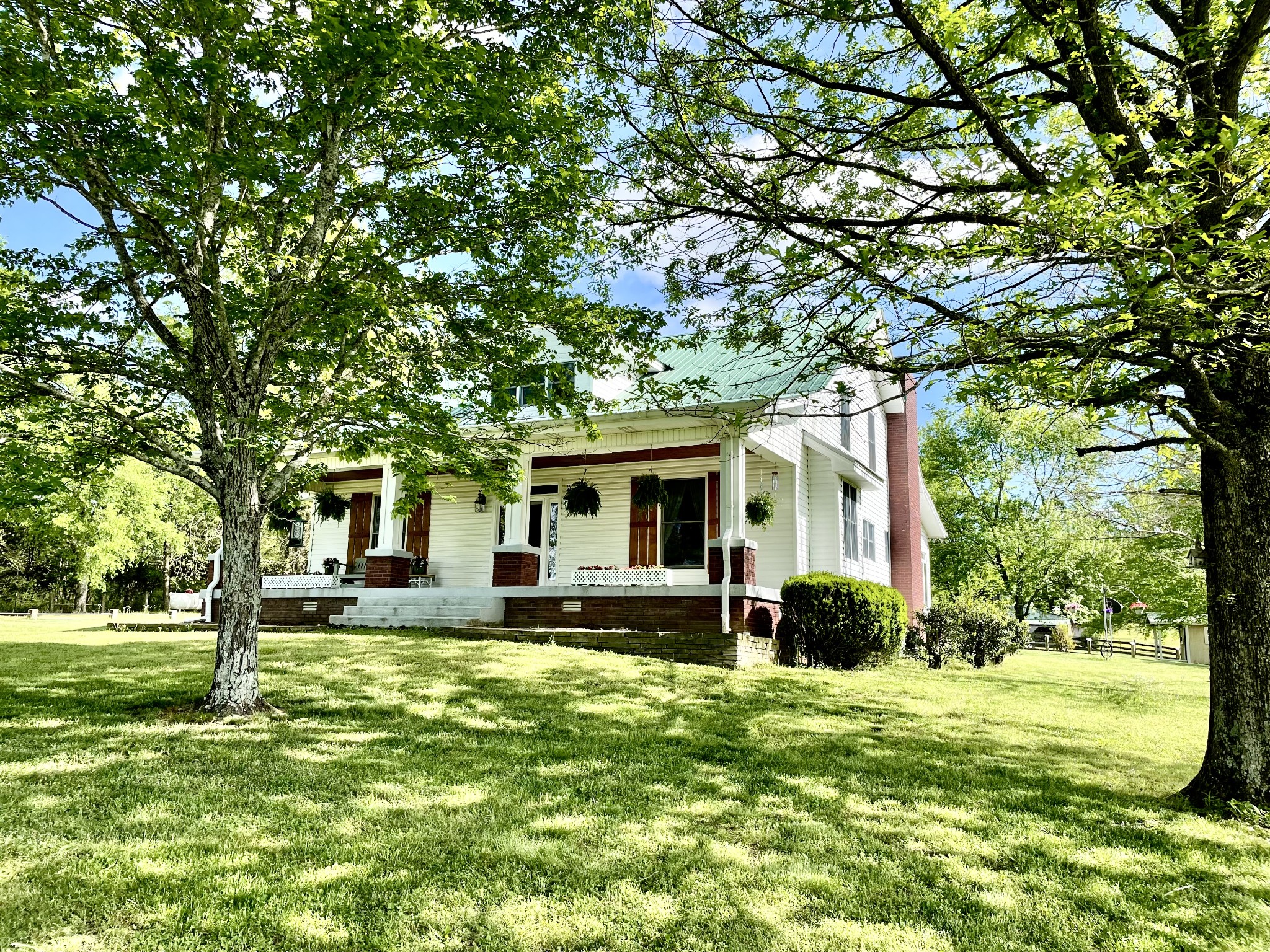 1494 Grant Rd