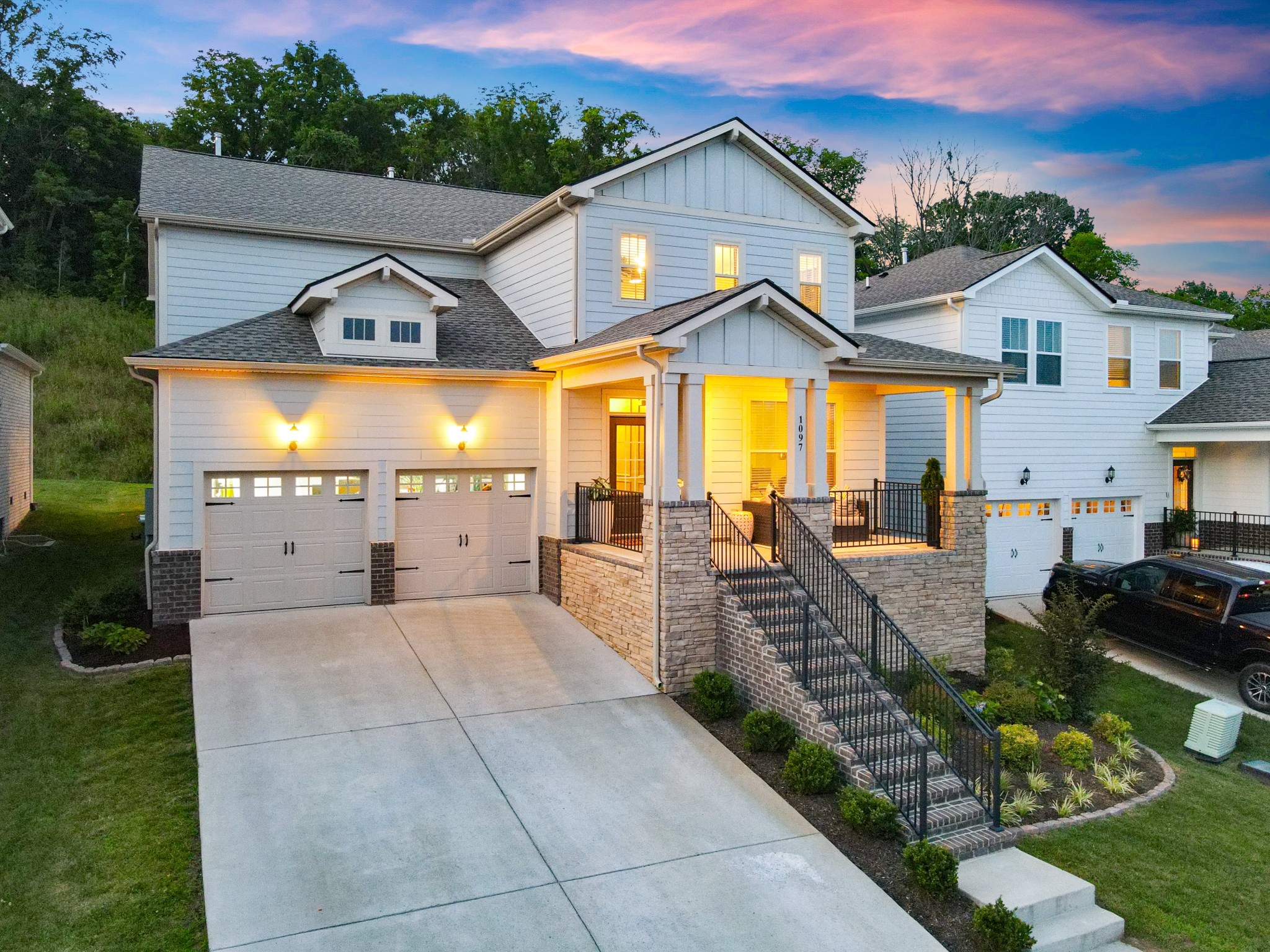 1097 Pebble Run Rd