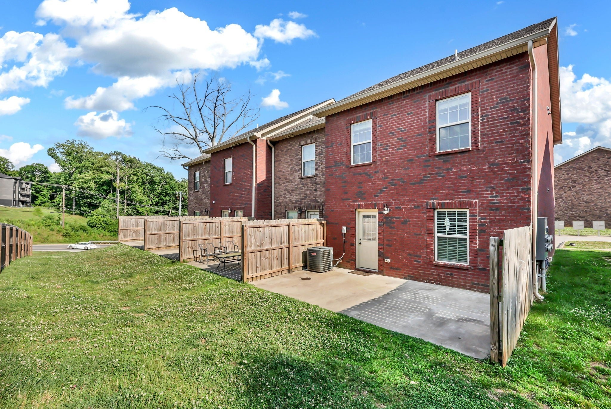 550 Peachers Mill Rd