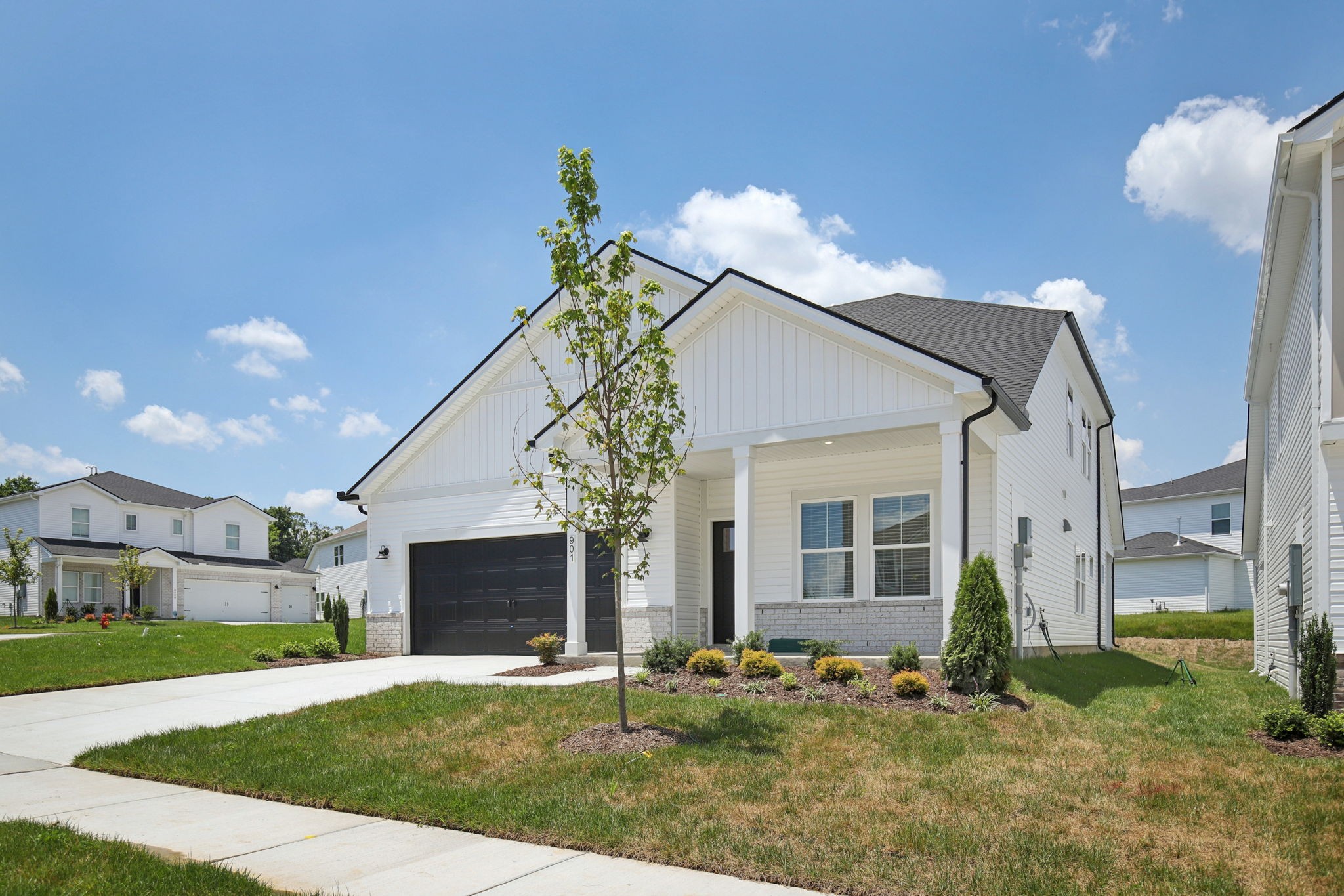 901 Calvin Ct