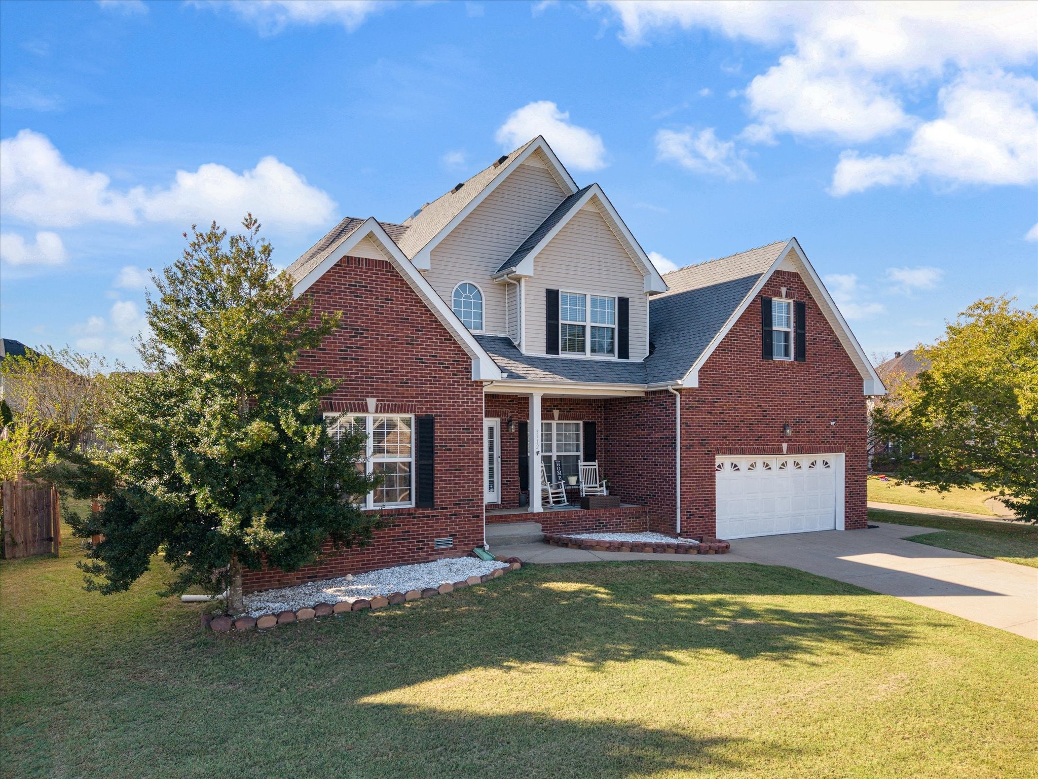 3712 Meadow Knoll Ct