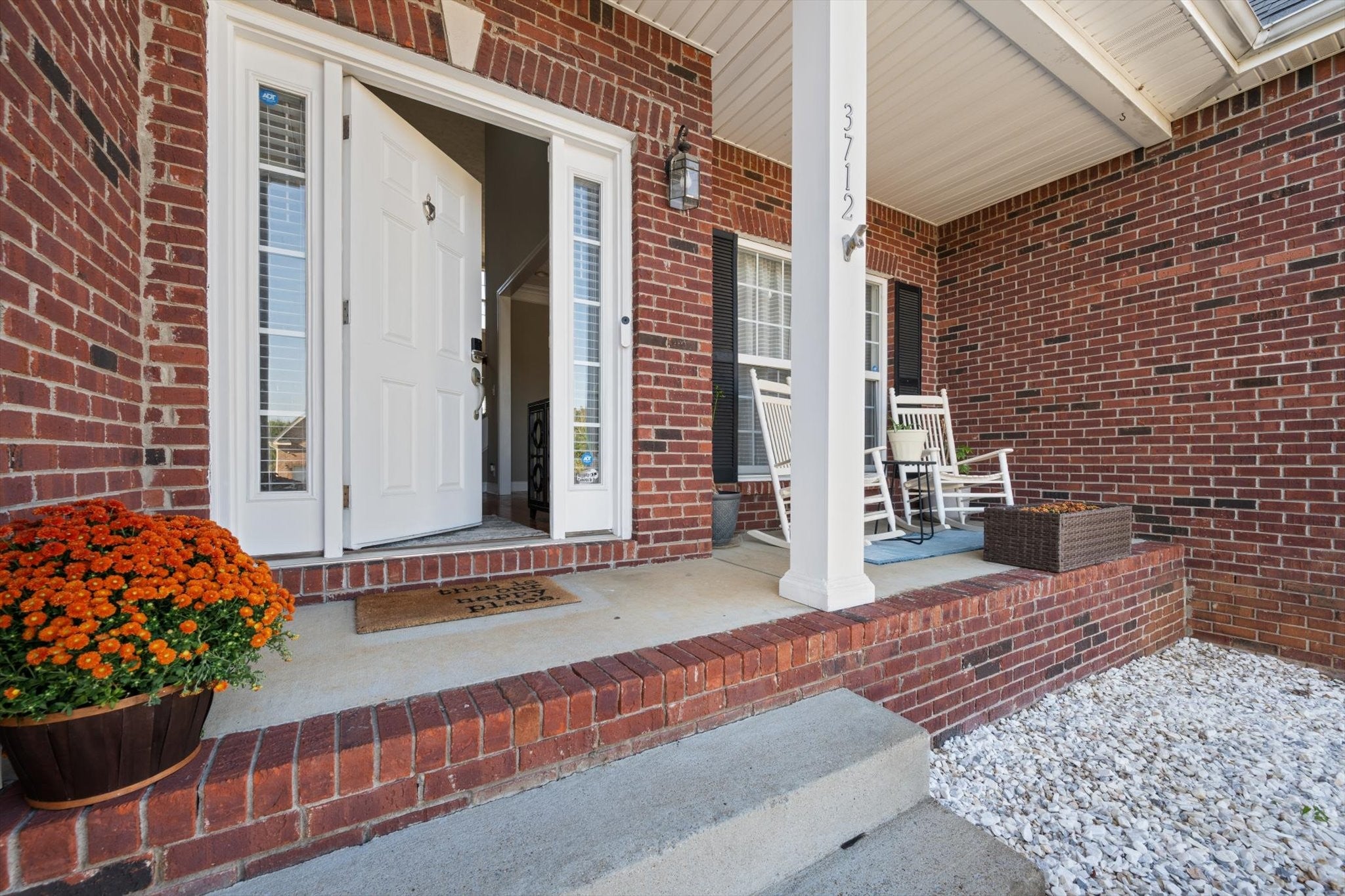 3712 Meadow Knoll Ct