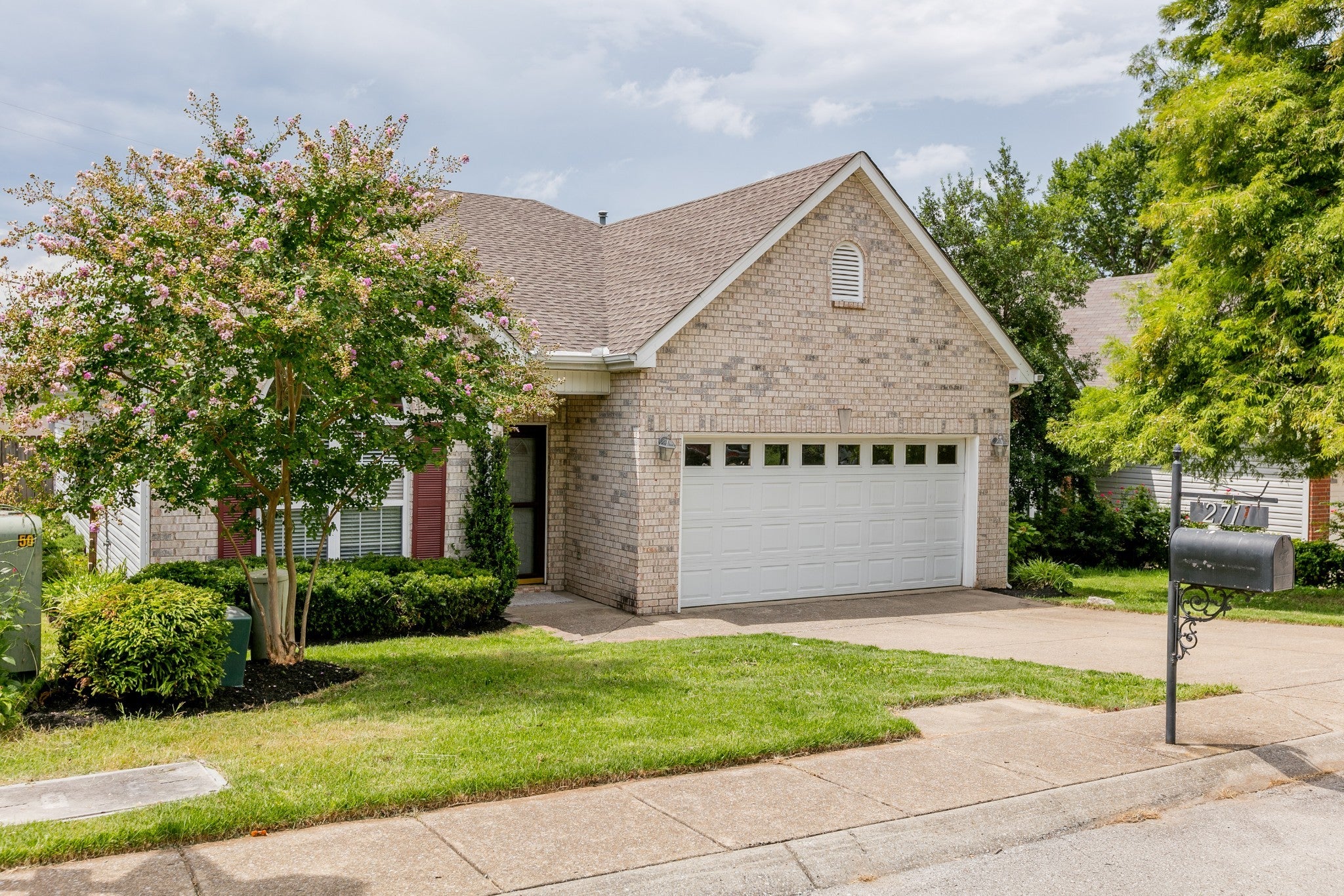2711 Rosedale Pl