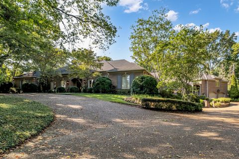 6420 E Valley Ct Nashville TN 37205