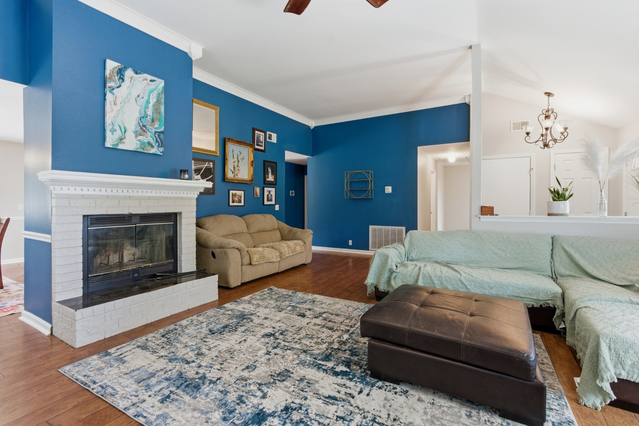 1701 Ridgemere Ct
