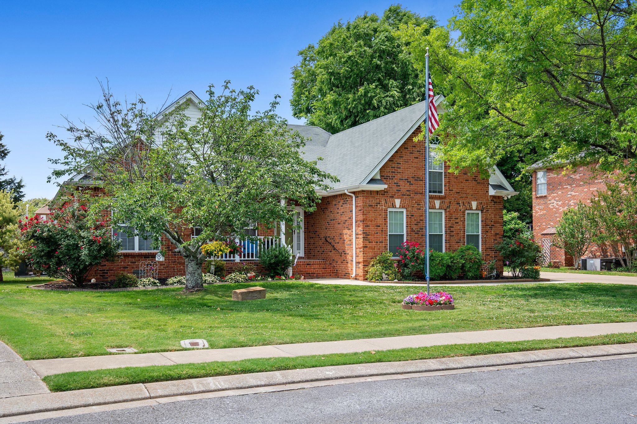 228 Comer Circle