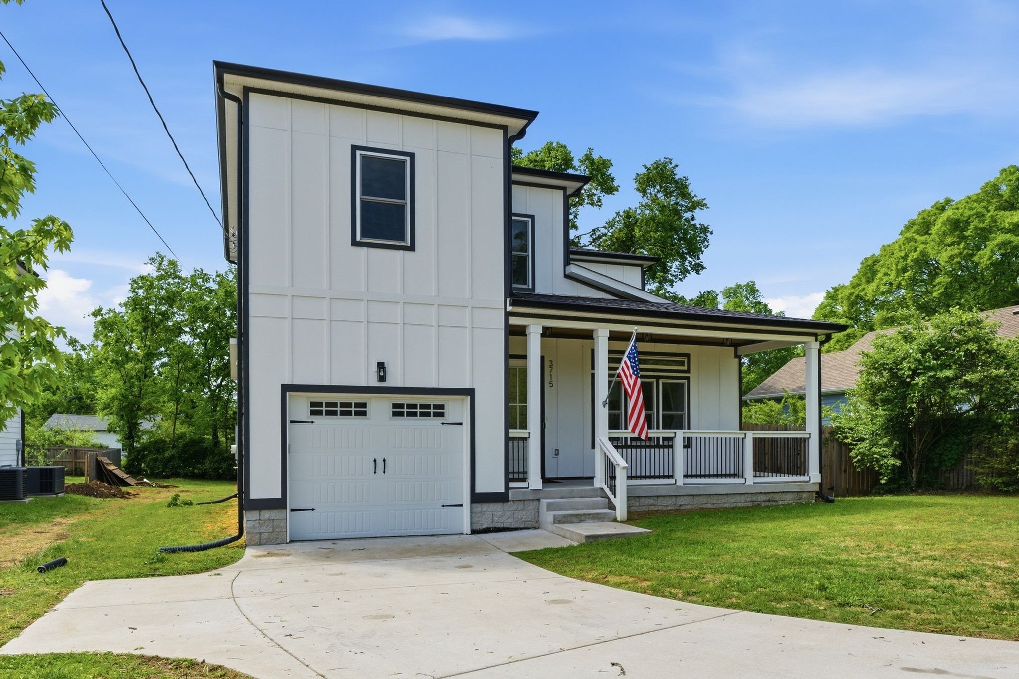 3715 Fairview Dr