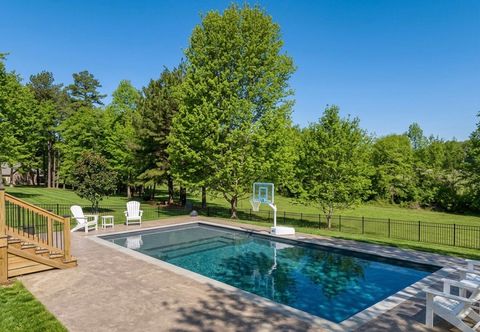 Photo of 524 Country Club Dr, Dickson, TN 37055 (MLS # 3214354)